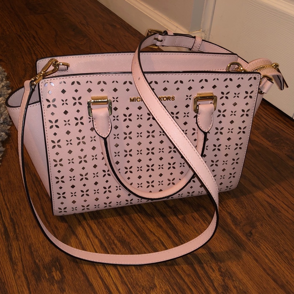 Michael Kors Rose Gold Medium Purse
